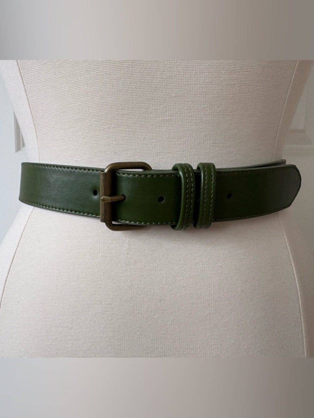 EUC, Green Vegan Cactus Leather Belt, 1 1/2” x 40”